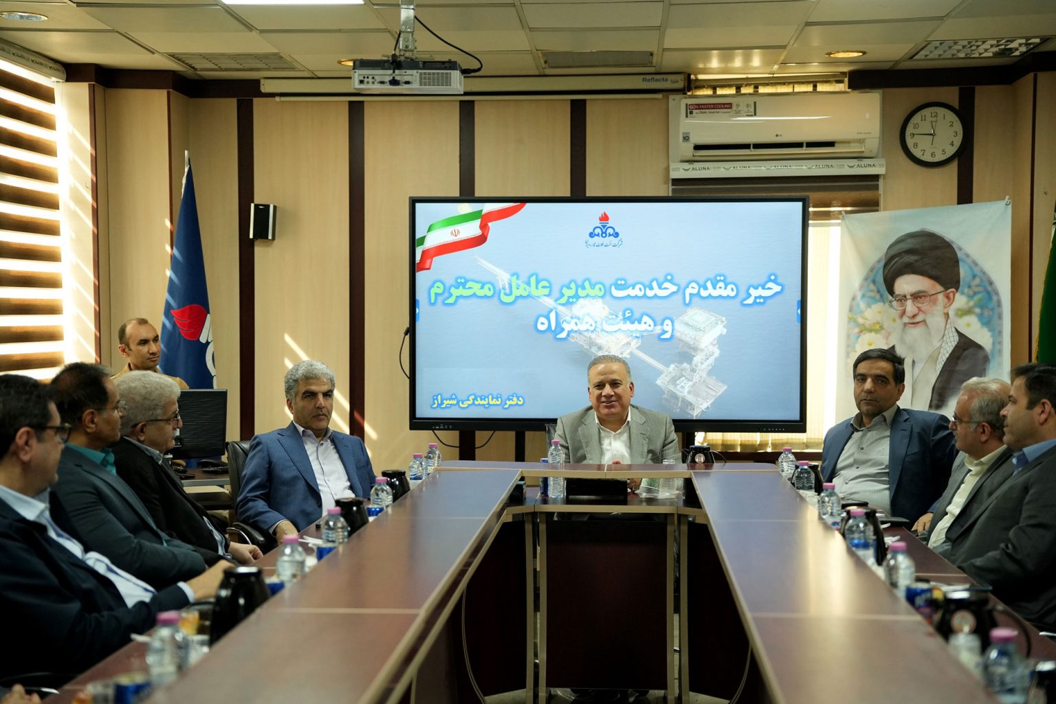 بازدید مدیرعامل شرکت نفت فلات قاره ایران و هیات همراه از دفتر نمایندگی شیراز