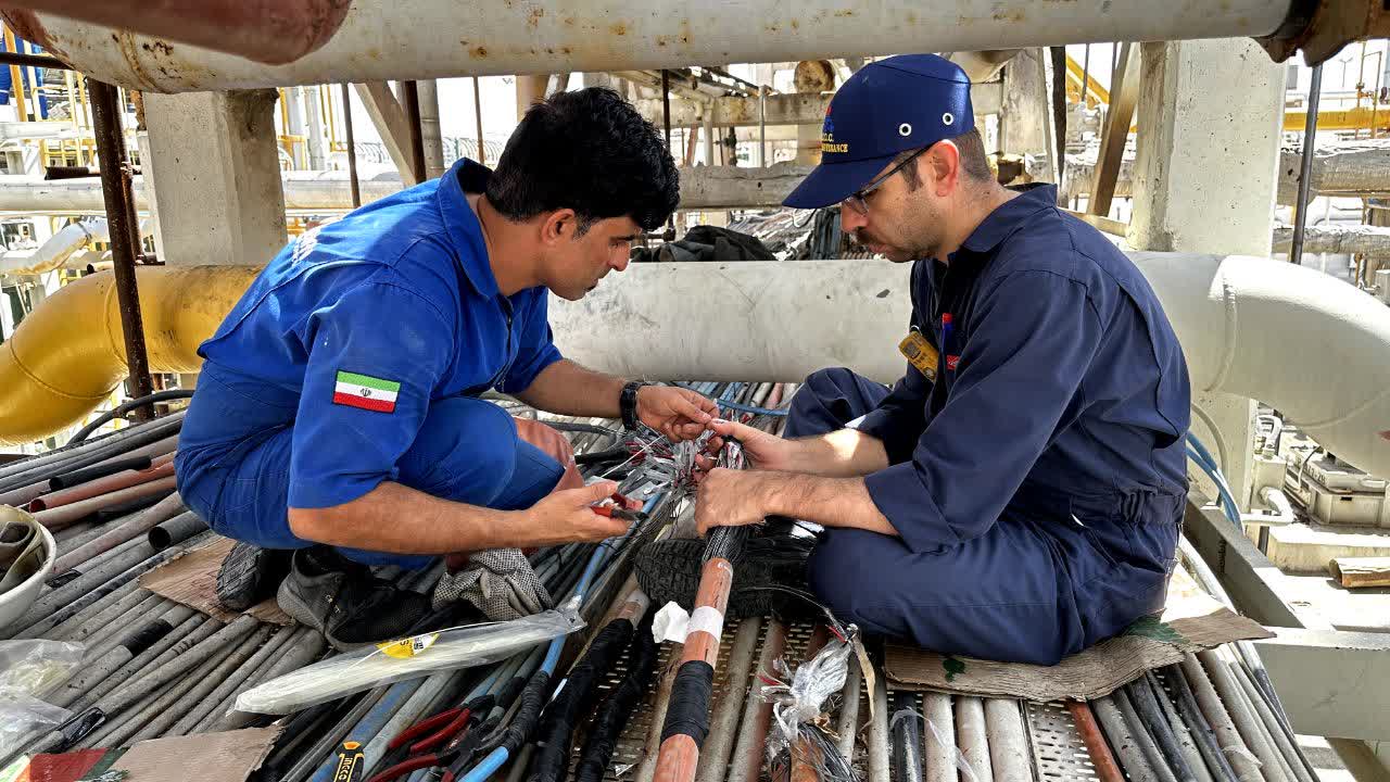 پیشرفت ۹۱ درصدی بازسازی تاسیسات تولیدی نفت آسیب‌دیده شرکت نفت فلات قاره ایران در لاوان